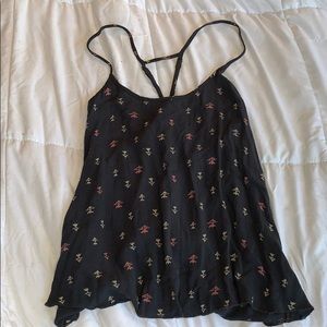 billabong flowy top w/ cute back